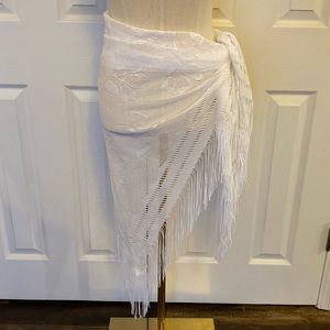 White Lace Mesh Floral Fringe Shawl Wrap